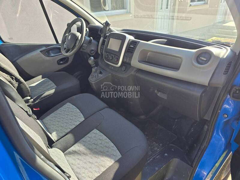 Renault Trafic 