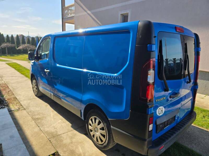 Renault Trafic 