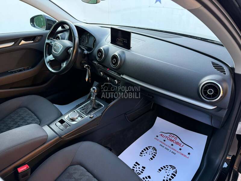 Audi A3 1.6TDI STRONIC/LED