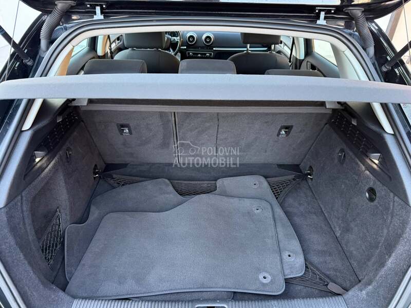 Audi A3 1.6TDI STRONIC/LED