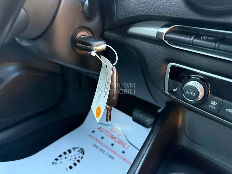 Audi A3 1.6TDI STRONIC/LED