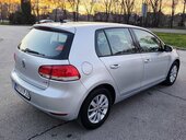 Volkswagen Golf 6 1,6TDI NAVl
