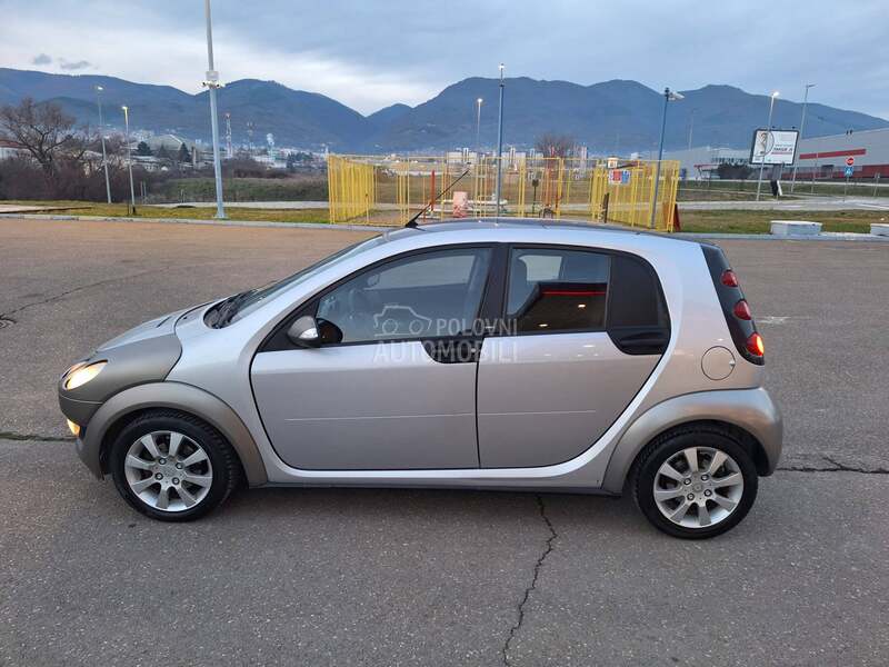 Smart ForFour 