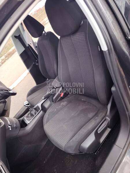 Delovi za Peugeot 308 2019. god.