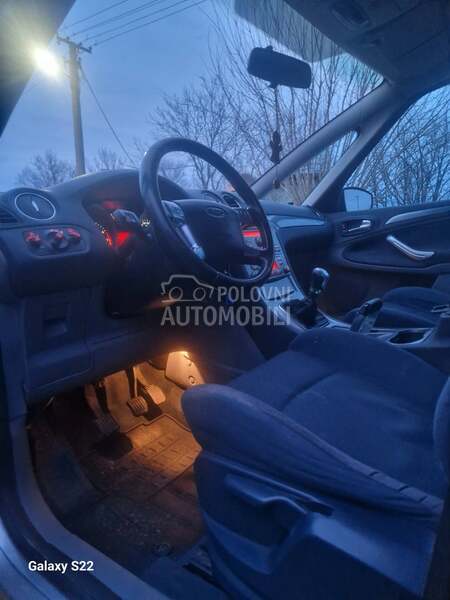 Ford S-Max 