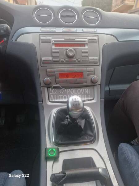 Ford S-Max 