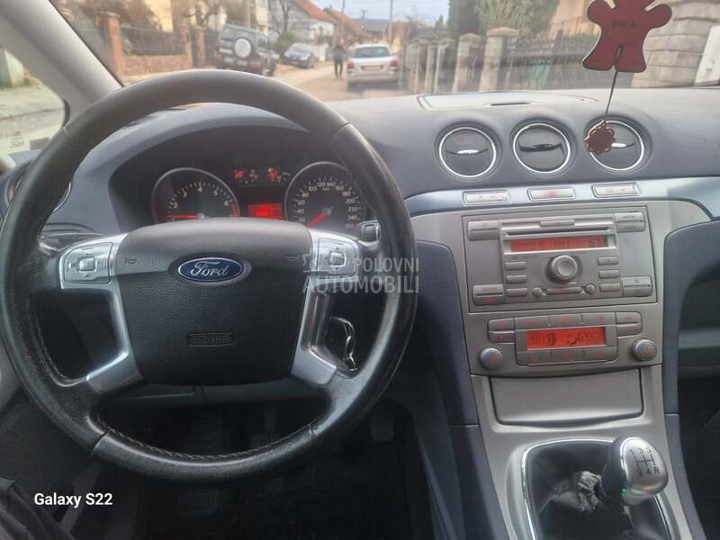 Ford S-Max 