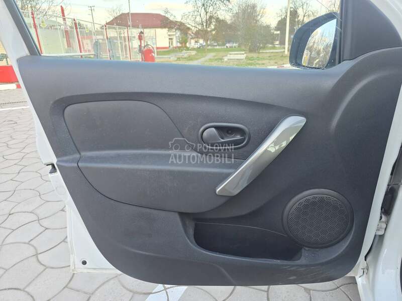 Dacia Sandero 0,9 REG.