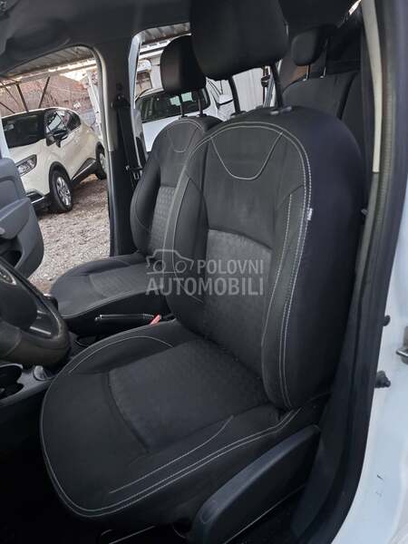 Dacia Sandero 0,9 REG.