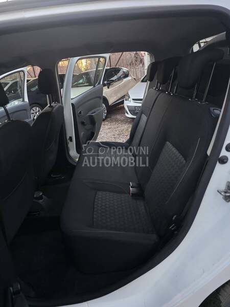 Dacia Sandero 0,9 REG.