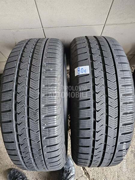 Vredestein 215/55 R18 Zimska