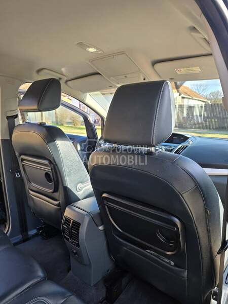 Ford C-Max 1,6 Titanium