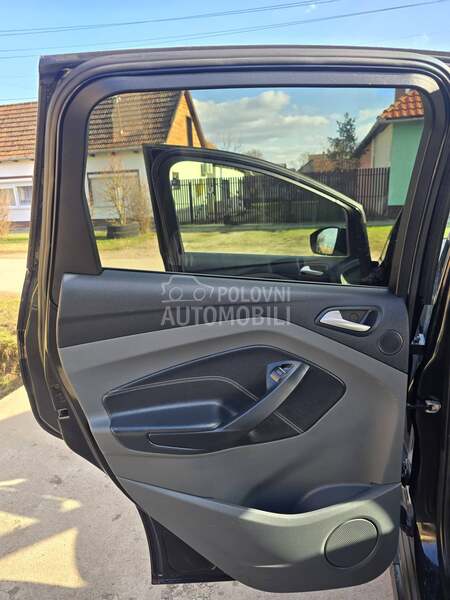 Ford C-Max 1,6 Titanium