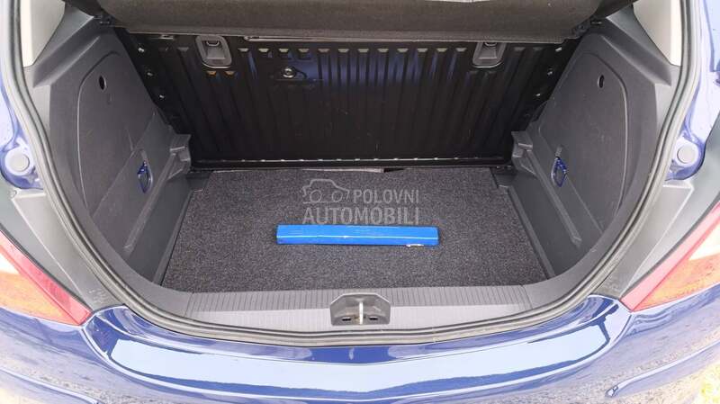 Opel Corsa D 1.2b SELECTION