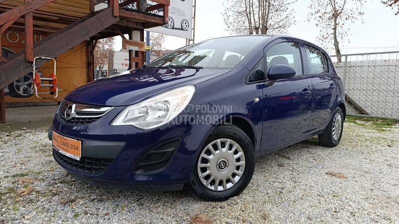 Opel Corsa D 1.2b SELECTION