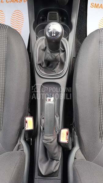 Opel Corsa D 1.2b SELECTION