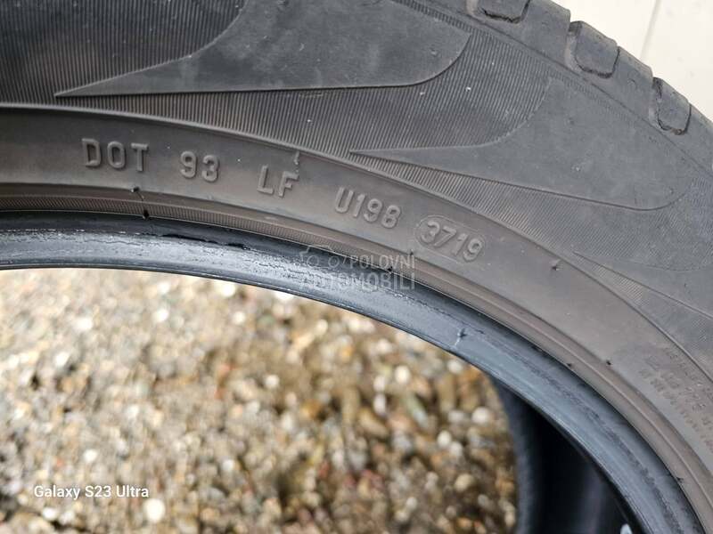 Pirelli 235/50 R19 Letnja