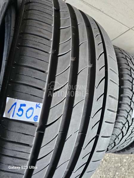 Tracmax 245/40 R20 Letnja