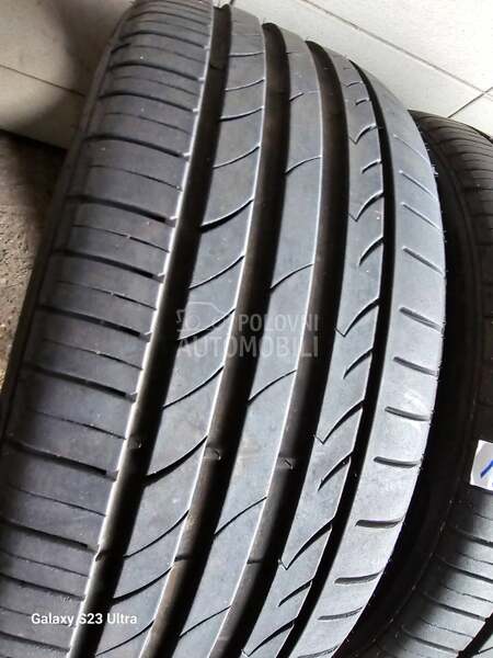 Tracmax 245/40 R20 Letnja