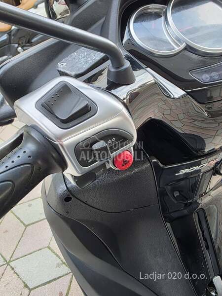 Piaggio mp3 yourban B kat