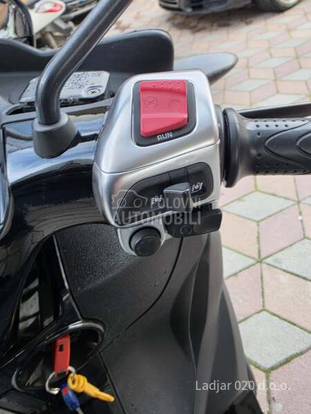 Piaggio mp3 yourban B kat