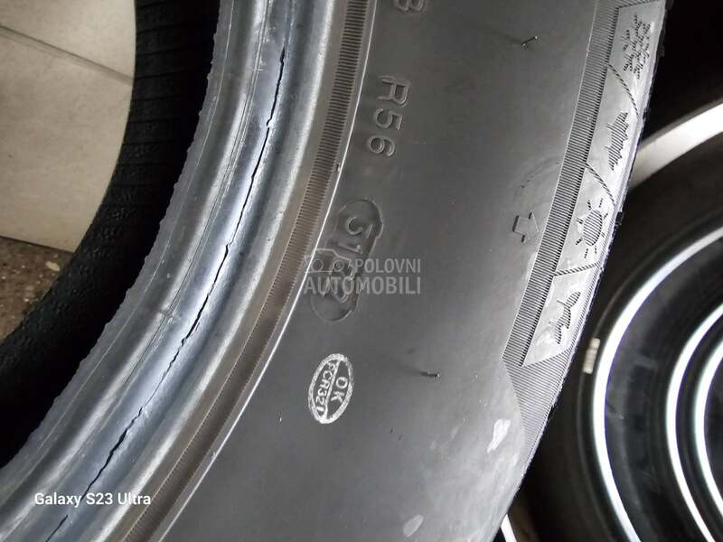Tracmax 215/70 R16 Zimska