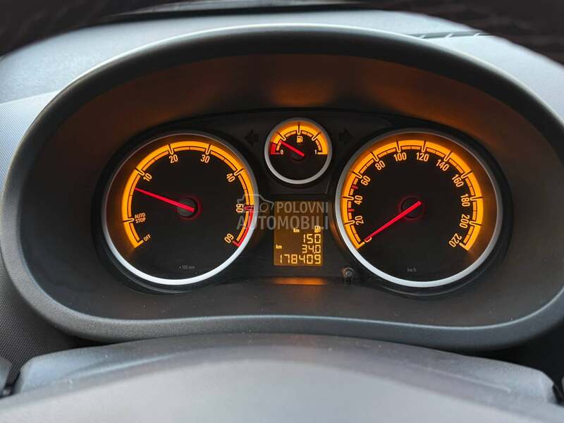 Opel Corsa D 1.3 CDTI COSMO NOVA