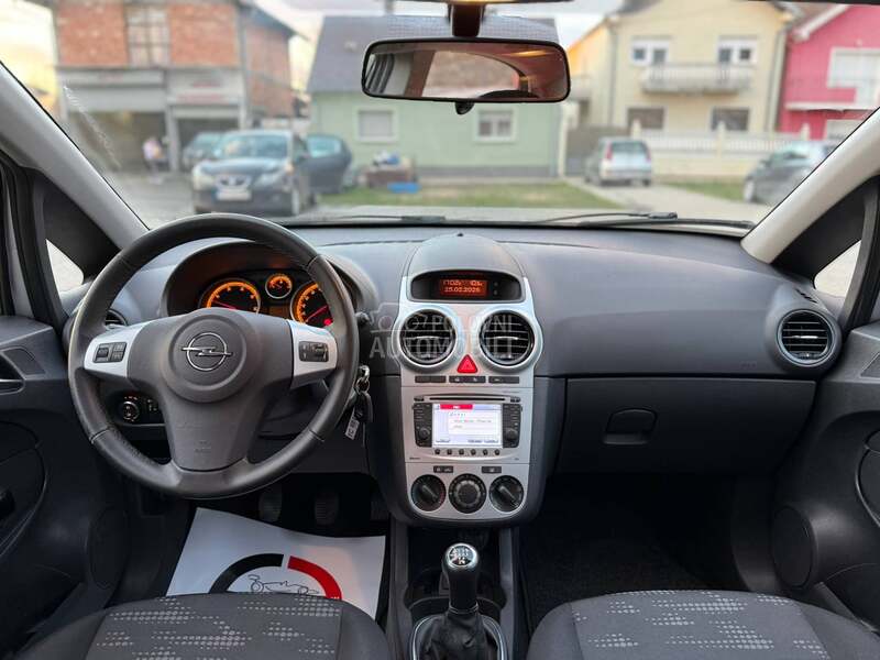 Opel Corsa D 1.3 CDTI COSMO NOVA