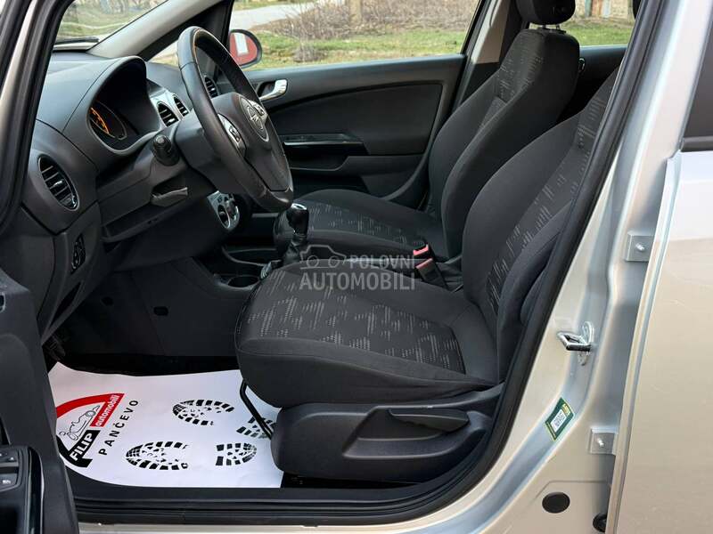 Opel Corsa D 1.3 CDTI COSMO NOVA
