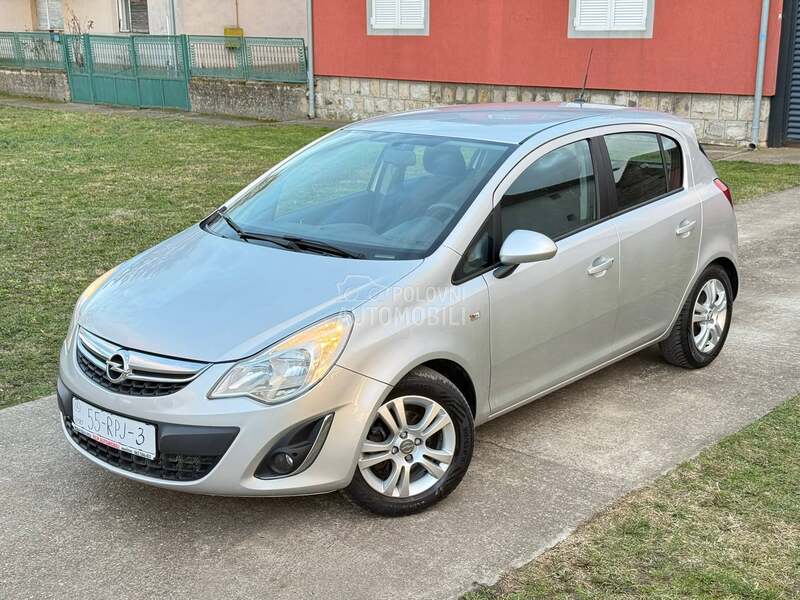 Opel Corsa D 1.3 CDTI COSMO NOVA