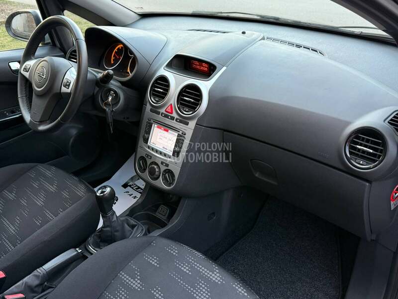 Opel Corsa D 1.3 CDTI COSMO NOVA