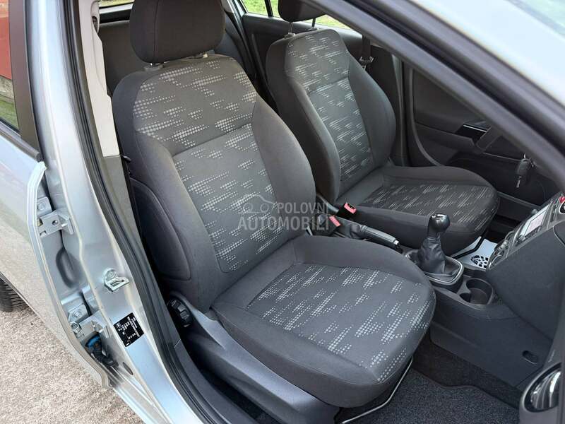 Opel Corsa D 1.3 CDTI COSMO NOVA