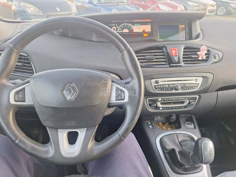 Renault Scenic xmod