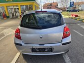 Renault Clio 1,6 privilege