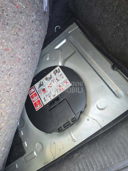 Renault Clio 1,6 privilege