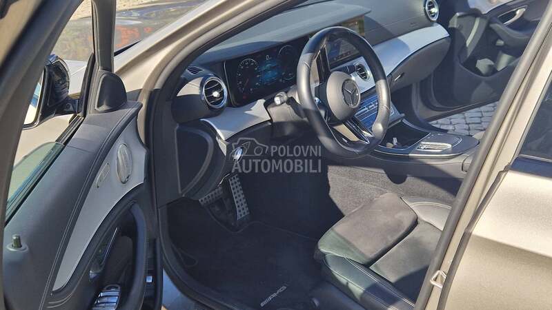 Mercedes Benz E 300 E300e 4Matic PHEV