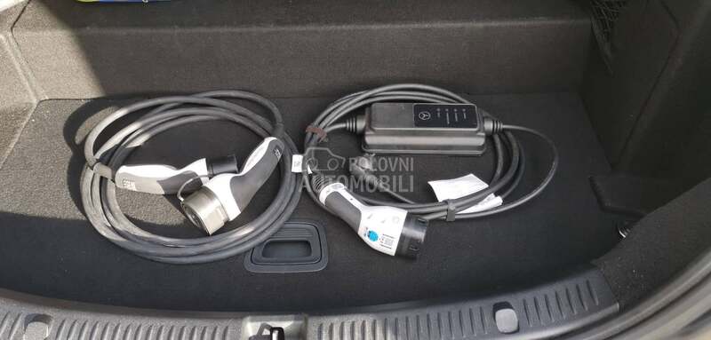 Mercedes Benz E 300 E300e 4Matic PHEV