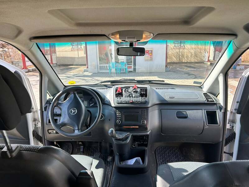 Mercedes Benz Vito 
