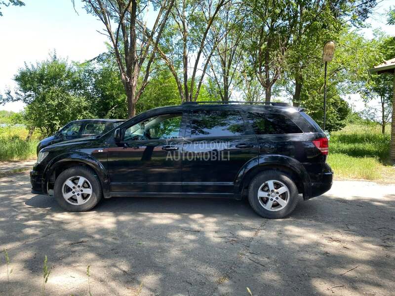 Dodge Journey 