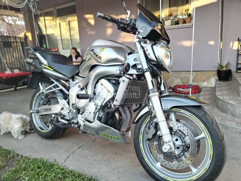 Yamaha fz6