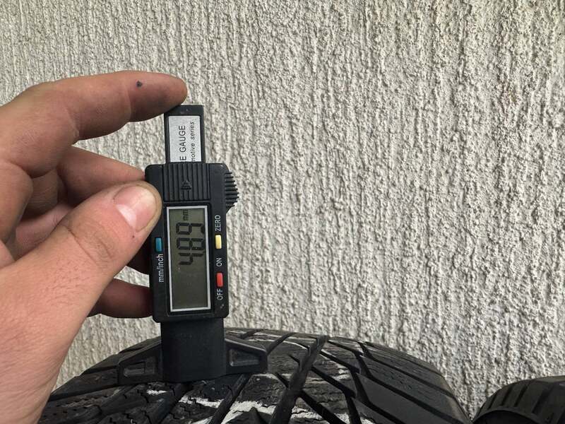 Bridgestone 195/65 R15 Zimska