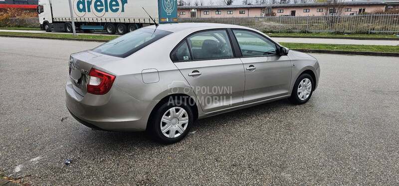 Škoda Rapid 