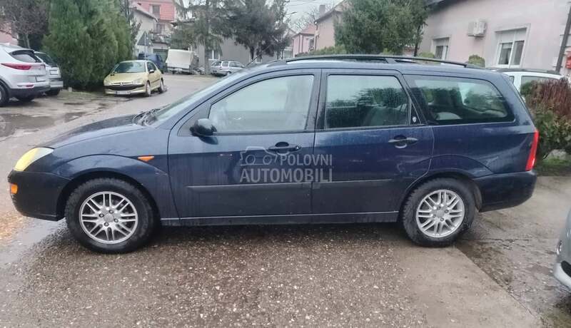 Ford Focus 1.6B