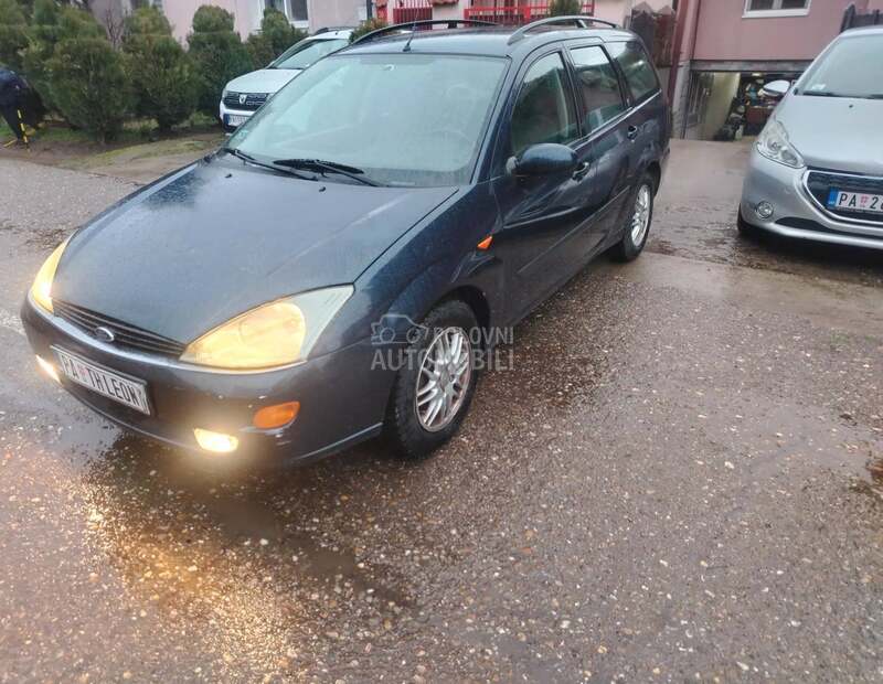 Ford Focus 1.6B
