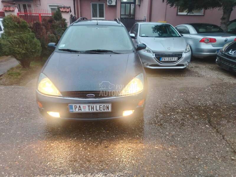 Ford Focus 1.6B