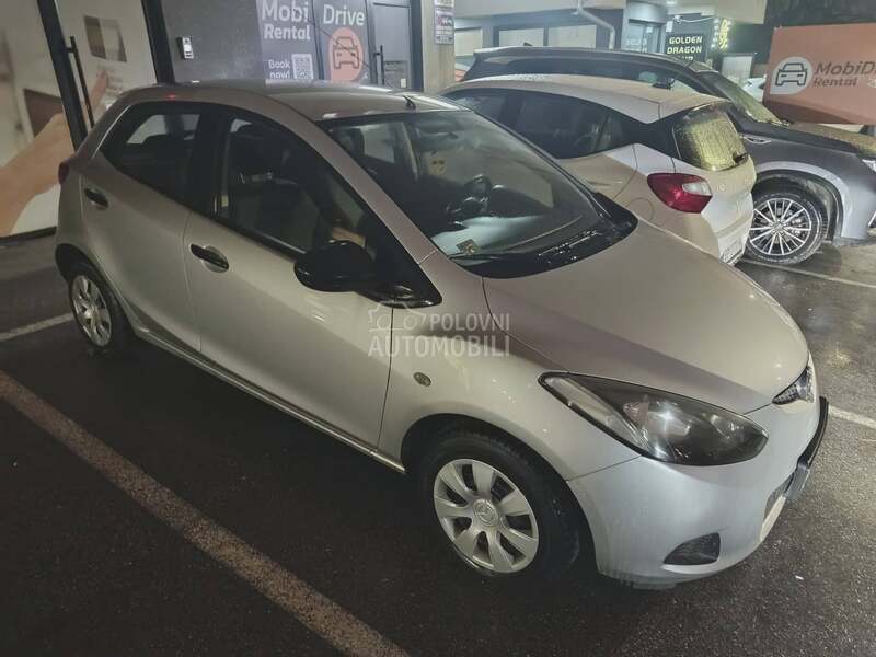 Mazda 2 
