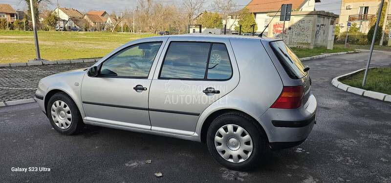 Volkswagen Golf 4 1.6