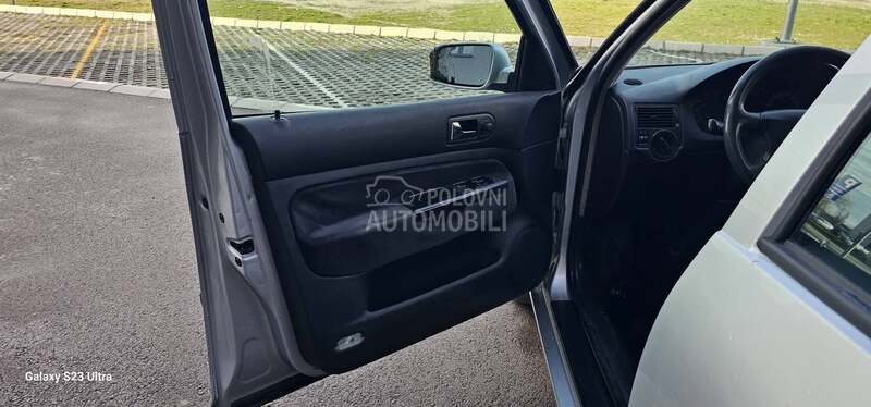 Volkswagen Golf 4 1.6