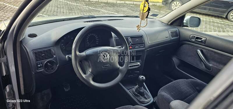 Volkswagen Golf 4 1.6