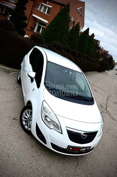 Opel Meriva 150 YEARS CH
